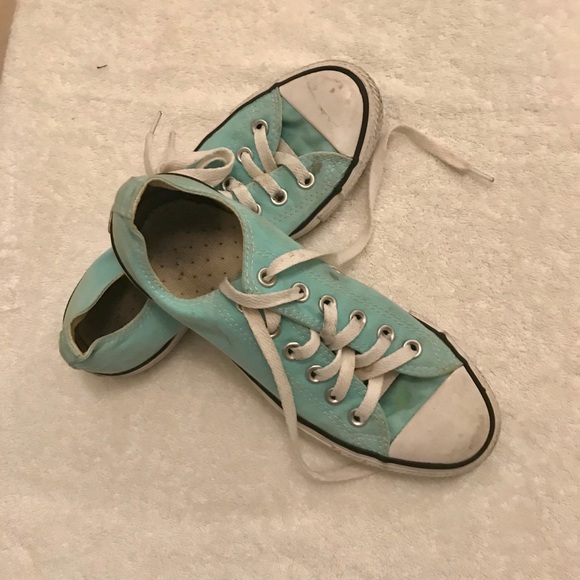 CONVERSE , low tops - Picture 1 of 6